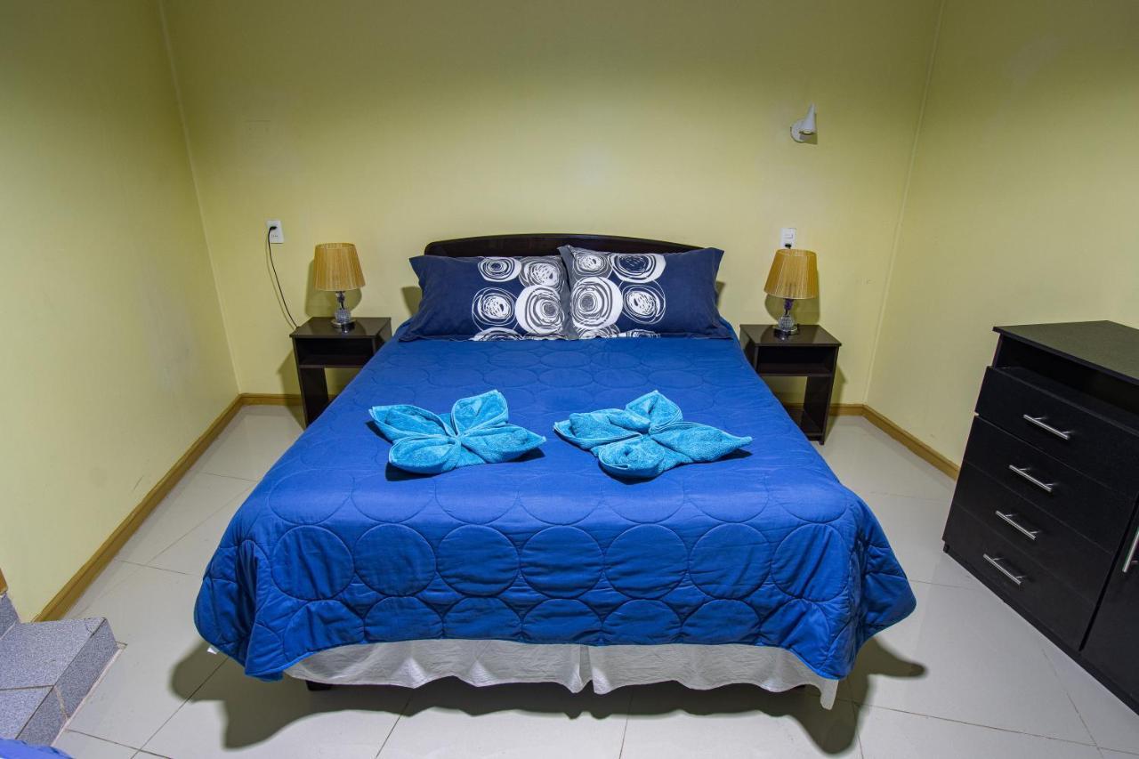 Hostal Beatriz 塔尔塔尔 外观 照片